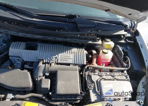 2010 Toyota Prius Iii z USA, uszkodzony, nr VIN JTDKN3DU8A0007997